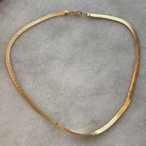 Vintage 80’s 90’s 18” gold plated herringbone necklace diamond cut double sided